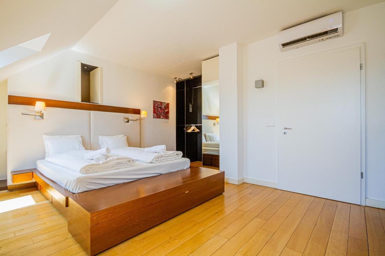Luxury Apartment With Balcony In Downtown 布达佩斯 外观 照片
