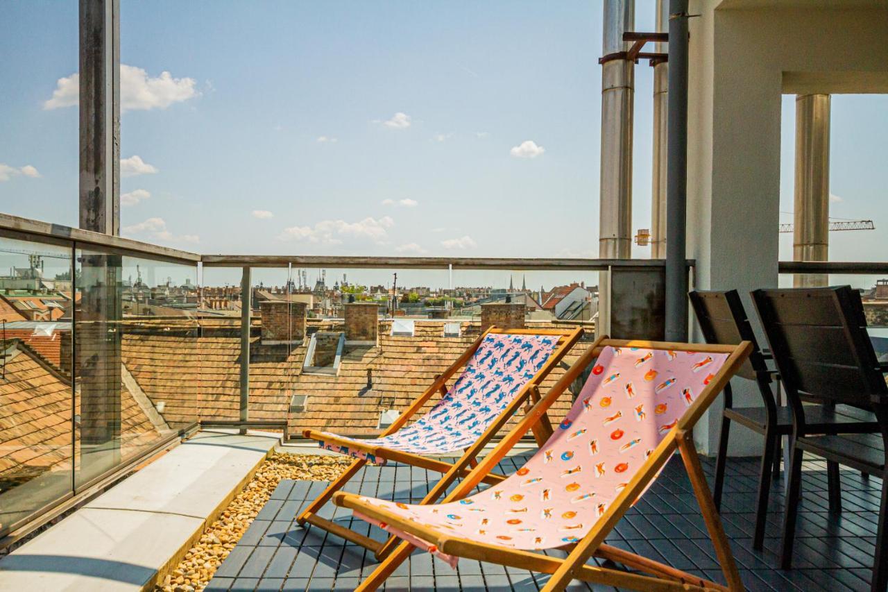 Luxury Apartment With Balcony In Downtown 布达佩斯 外观 照片